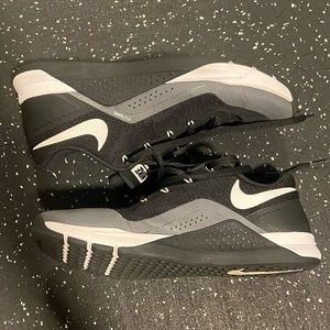 Nike Metcon Reppers -Womens